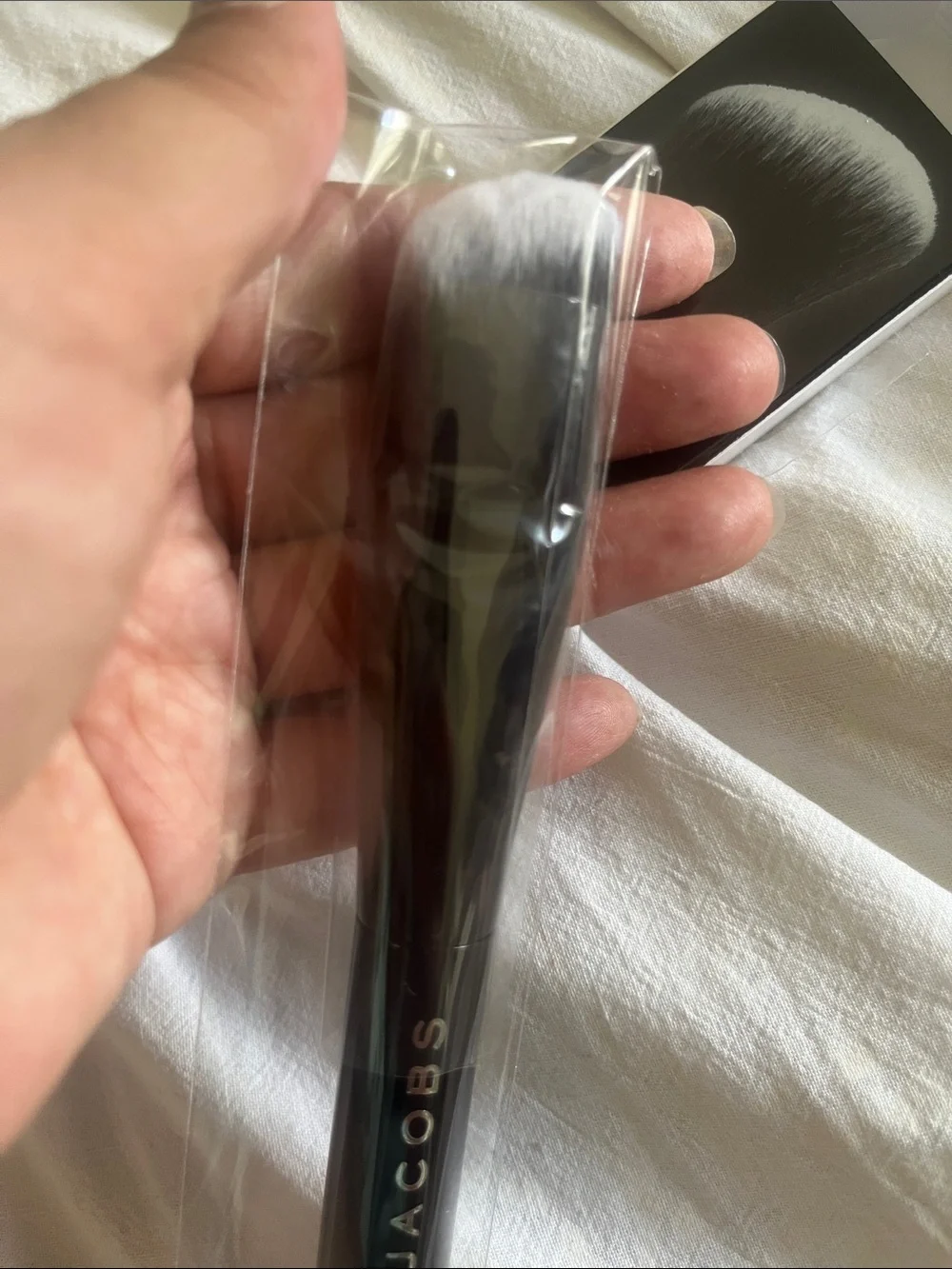 Marc Jacobs Blush Brush NIB